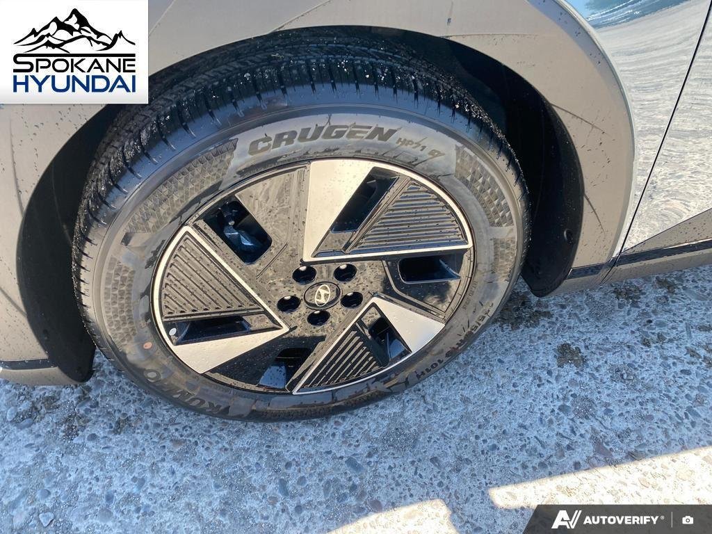 New 2026 Digital Teal Hyundai SE image 9