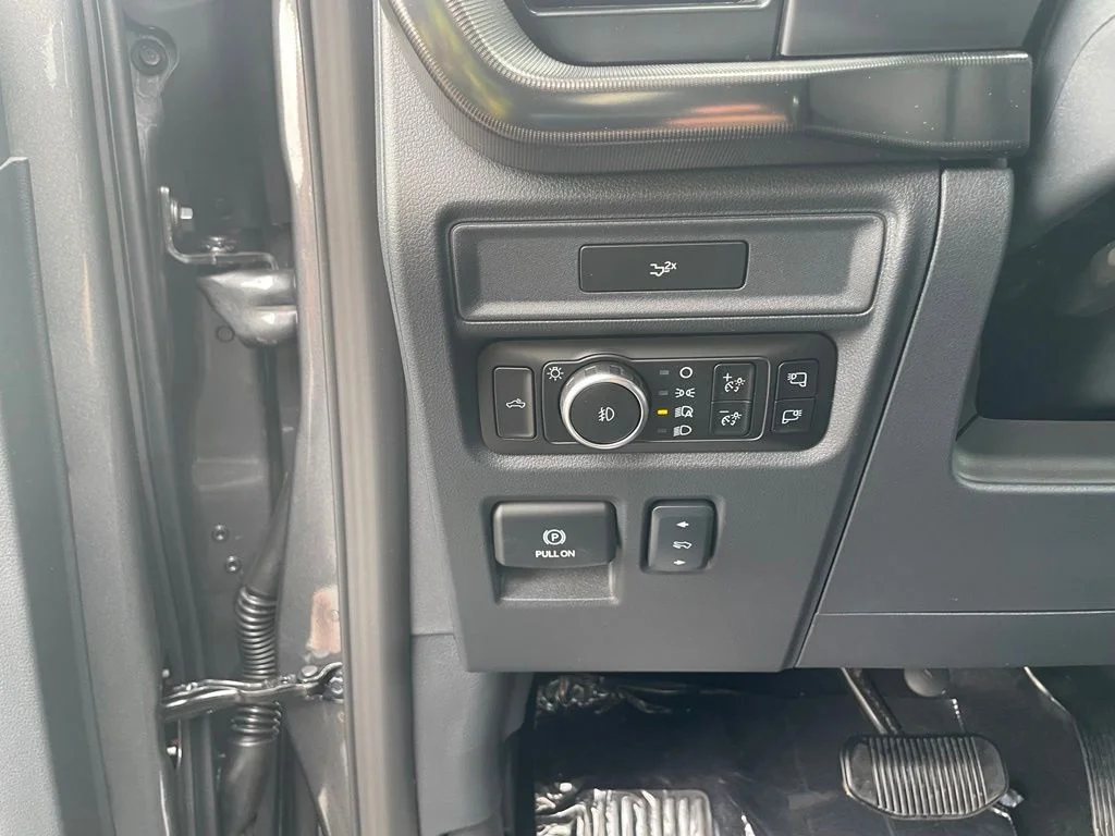 New 2026 Carbonized Gray Metallic Ford Lariat® image 12