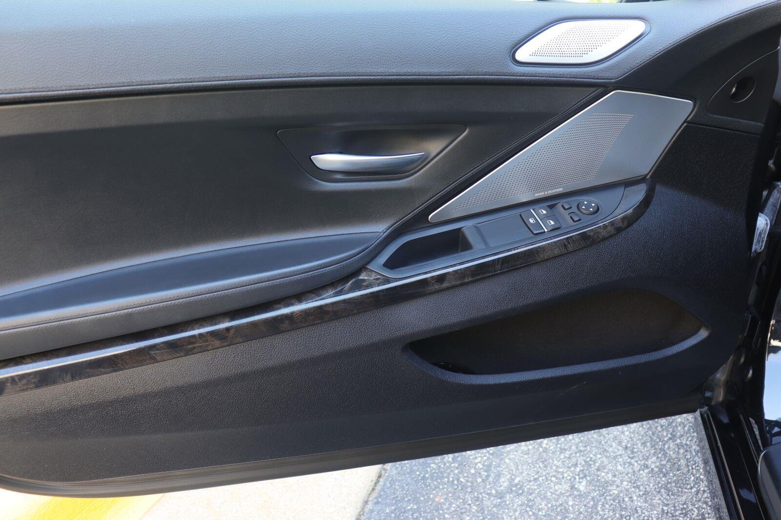 Used 2012 Jet Black BMW 650i image 9