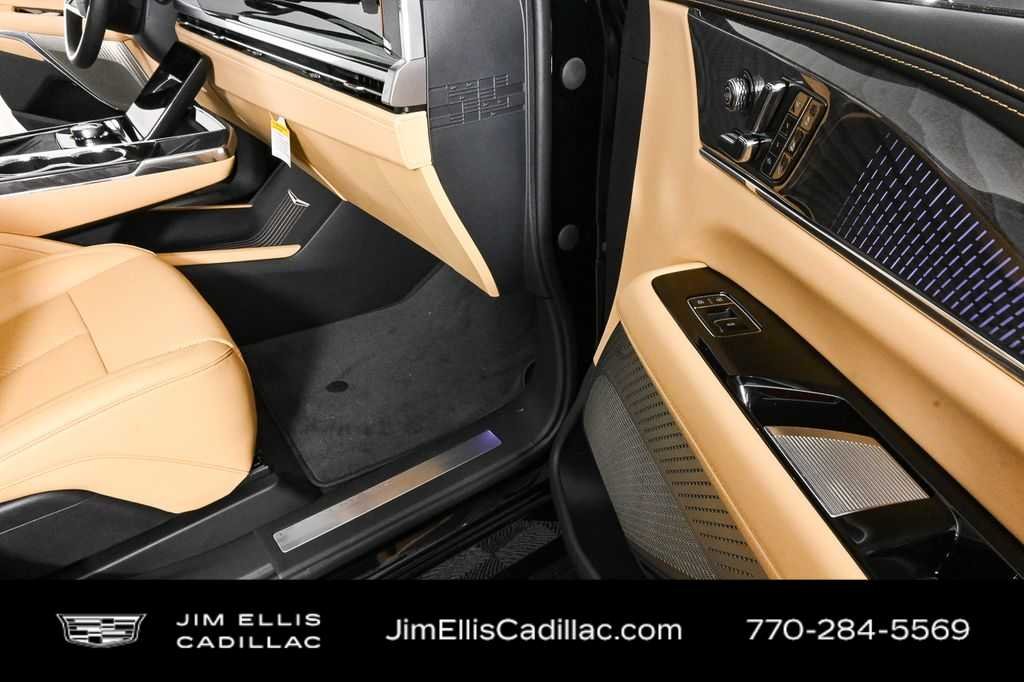 2025 Cadillac Escalade IQ Luxury 2 - Photo 27