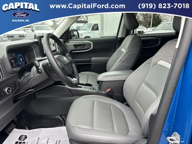 Used 2025 Blue Ford Badlands image 22