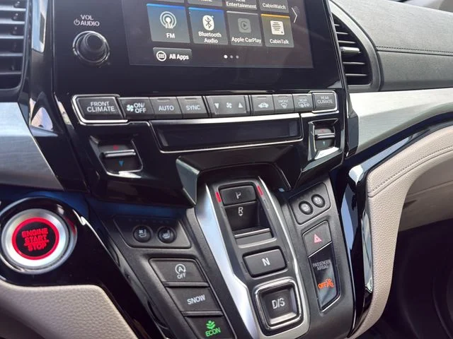 Used 2019 White Honda Elite image 17