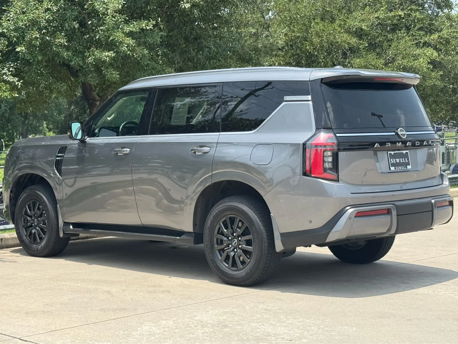 Used 2025 Gun Metallic Nissan SV image 8