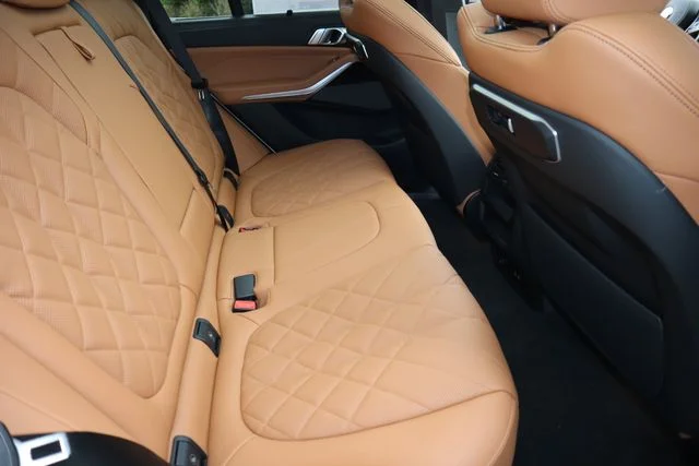 2026 BMW X5 50e - Photo 29