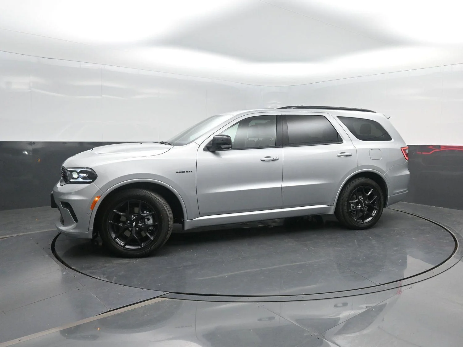 New 2026 Triple Nickel Exterior Paint Dodge GT Plus HEMI V8 image 44