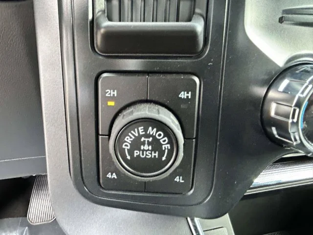 New 2026 Gray Ford Lariat image 18