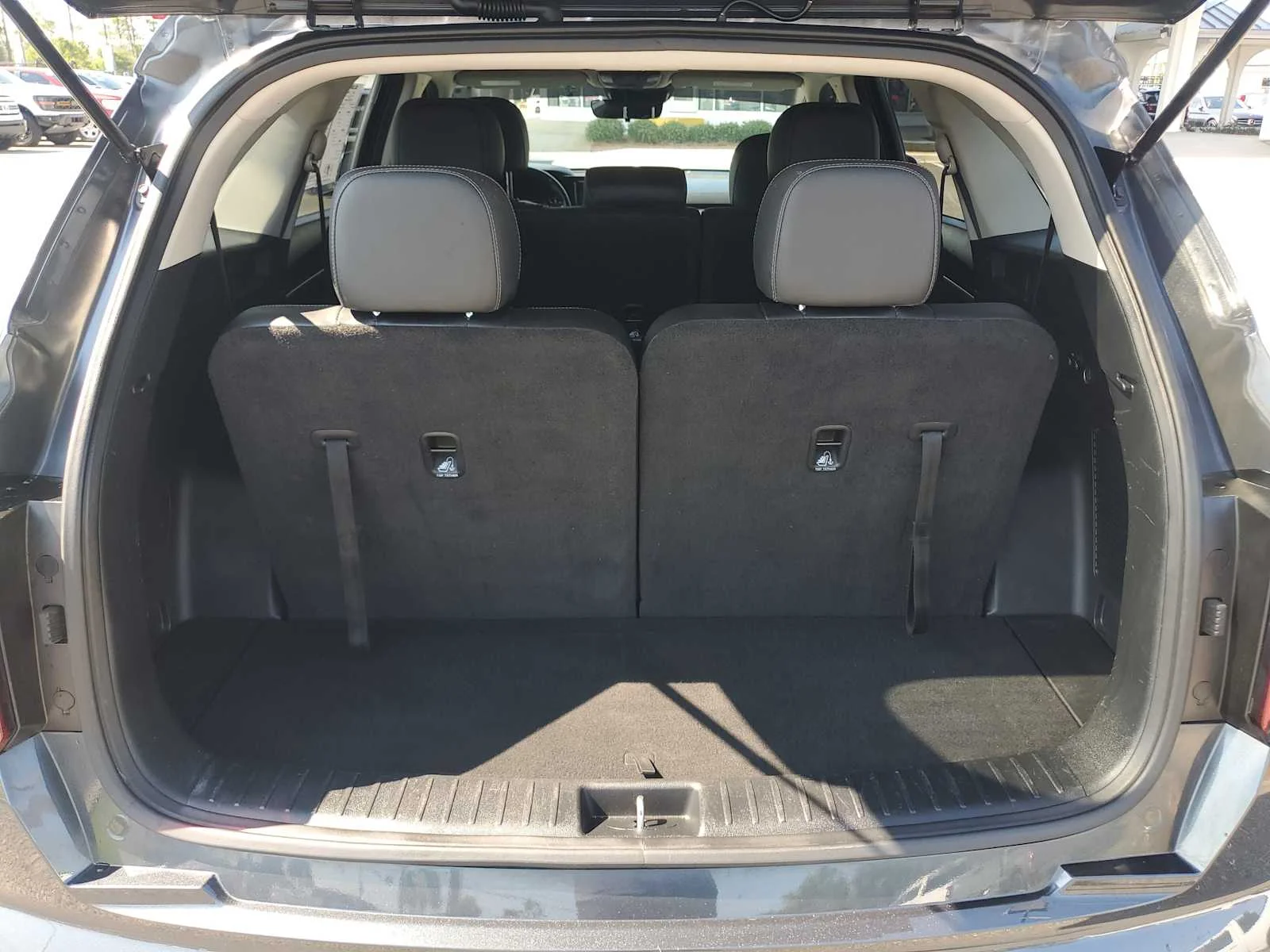 Used 2023 Gravity Gray Gray Kia S image 5