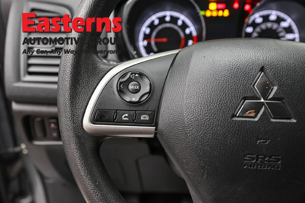 Used 2024 Gray Mitsubishi 2.0 ES image 15