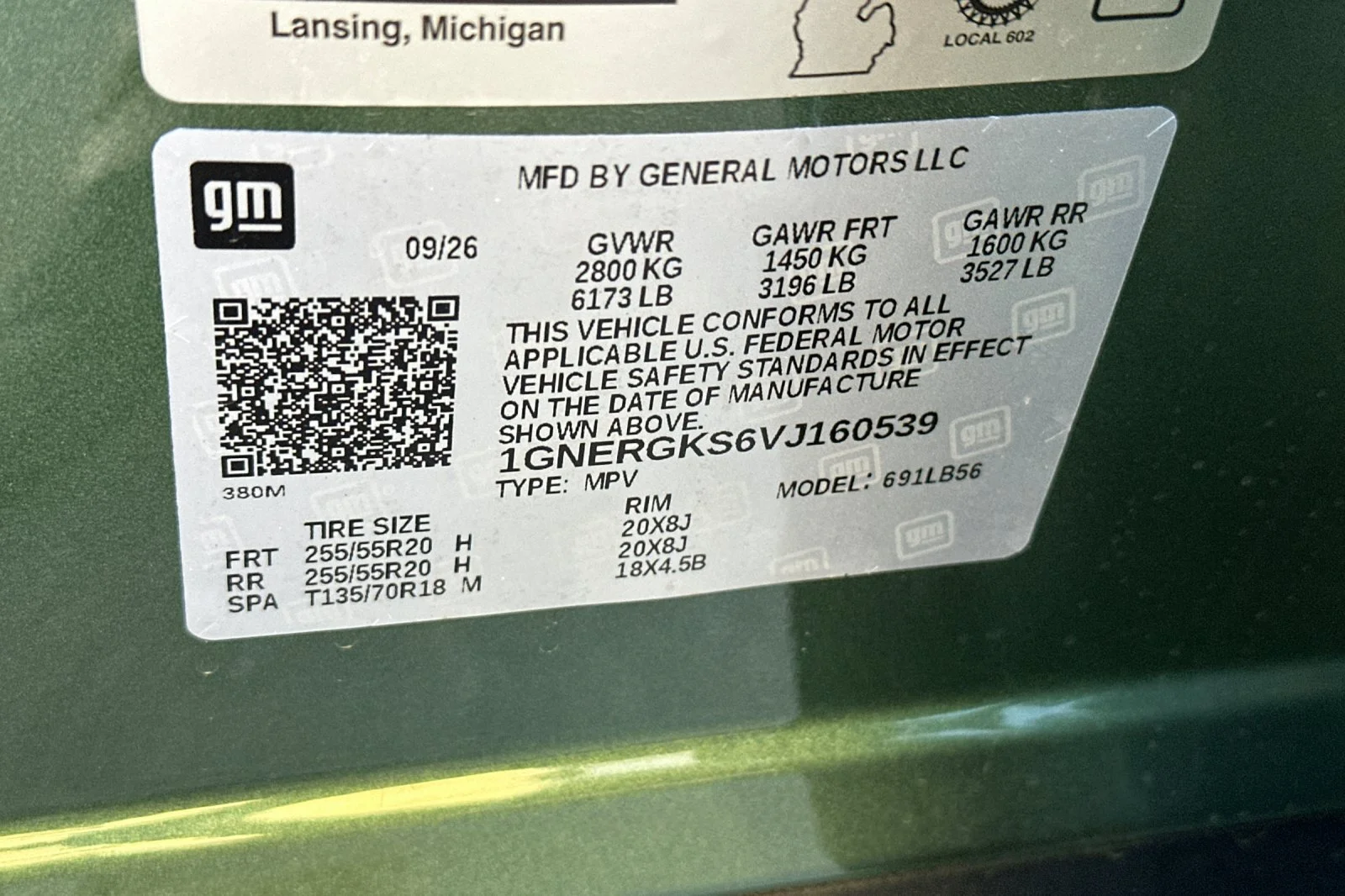 New 2027 Trillium Green Metallic Chevrolet LT image 30