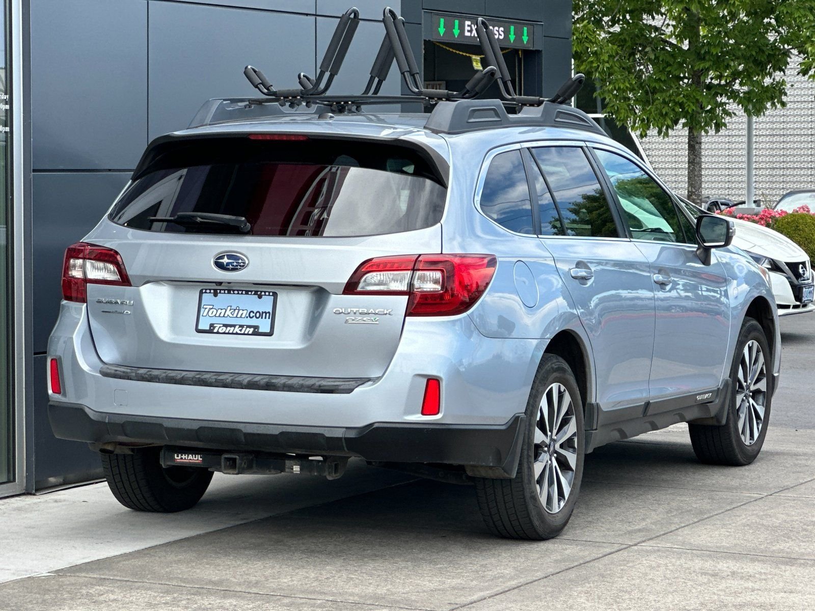 Pre-Owned 2015 Subaru Outback 2.5i 4D Sport Utility in Portland