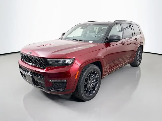Used 2025 Red Jeep Summit image 3