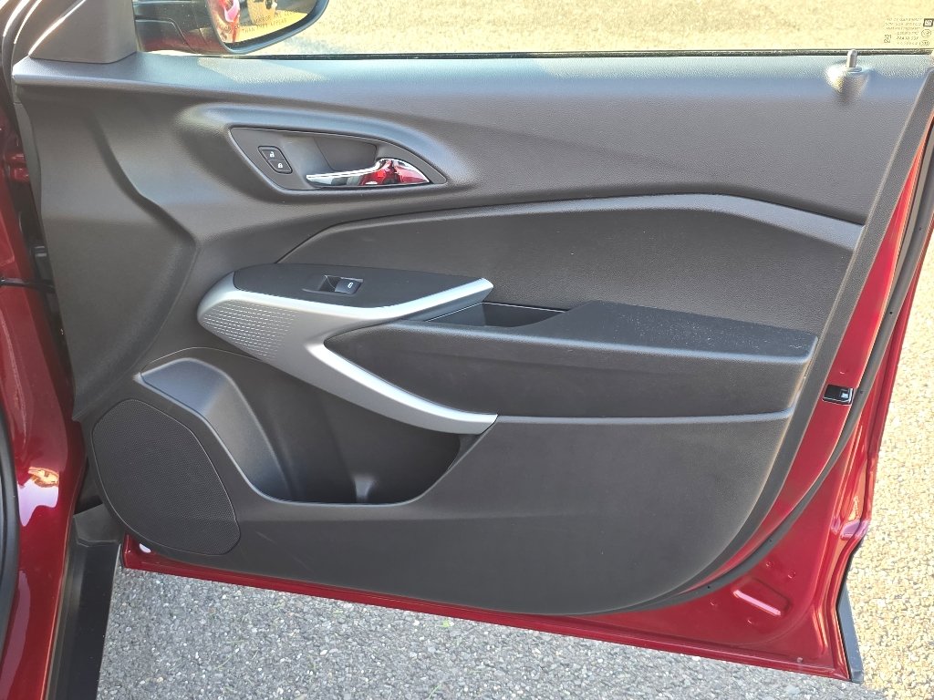 Used 2025 Crimson Metallic Chevrolet 1RS image 19