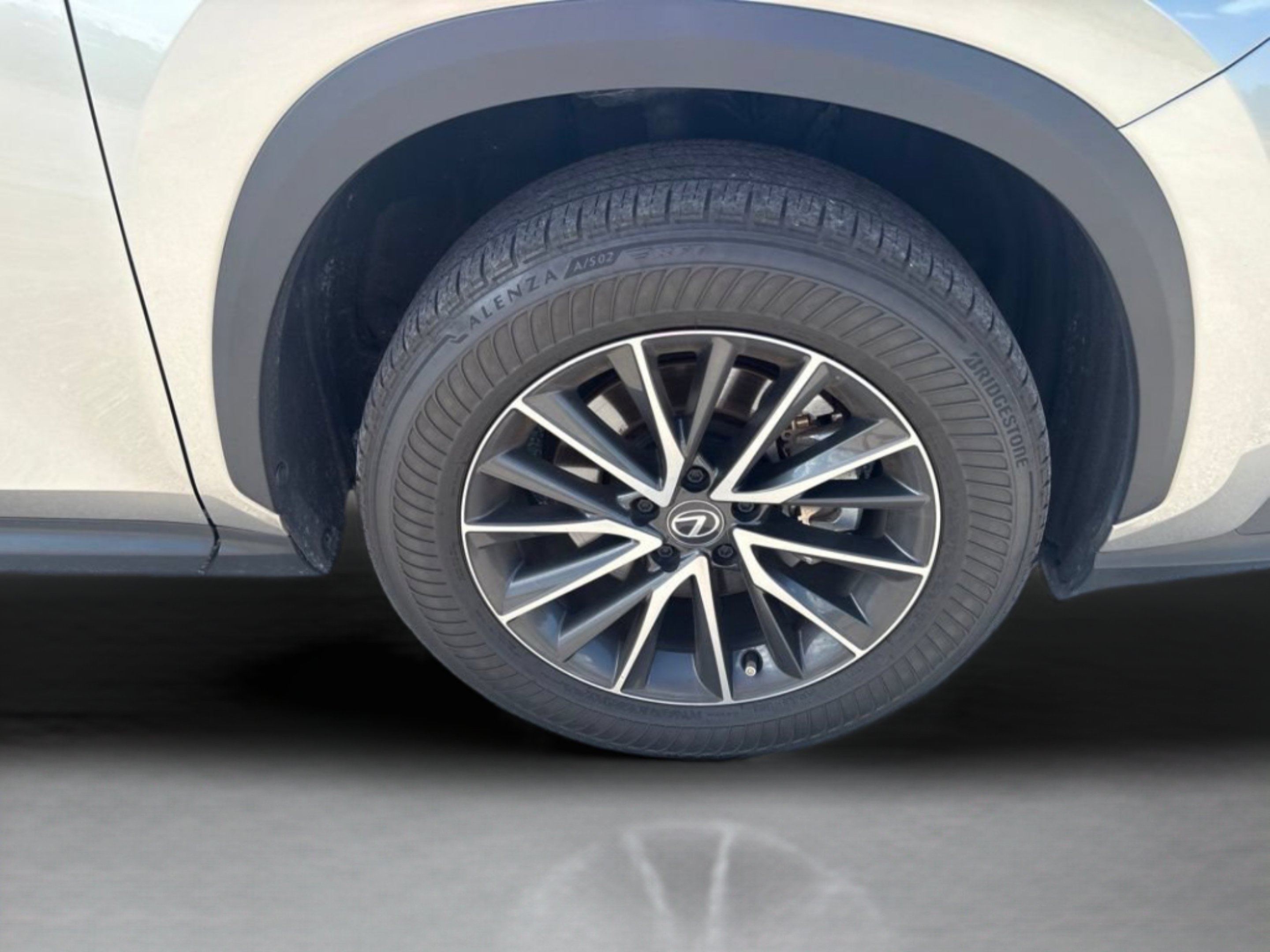 Used 2024 Atomic Silver Lexus NX 250 Premium image 36