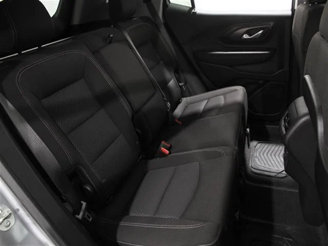 2024 GMC Terrain SLE - Photo 17