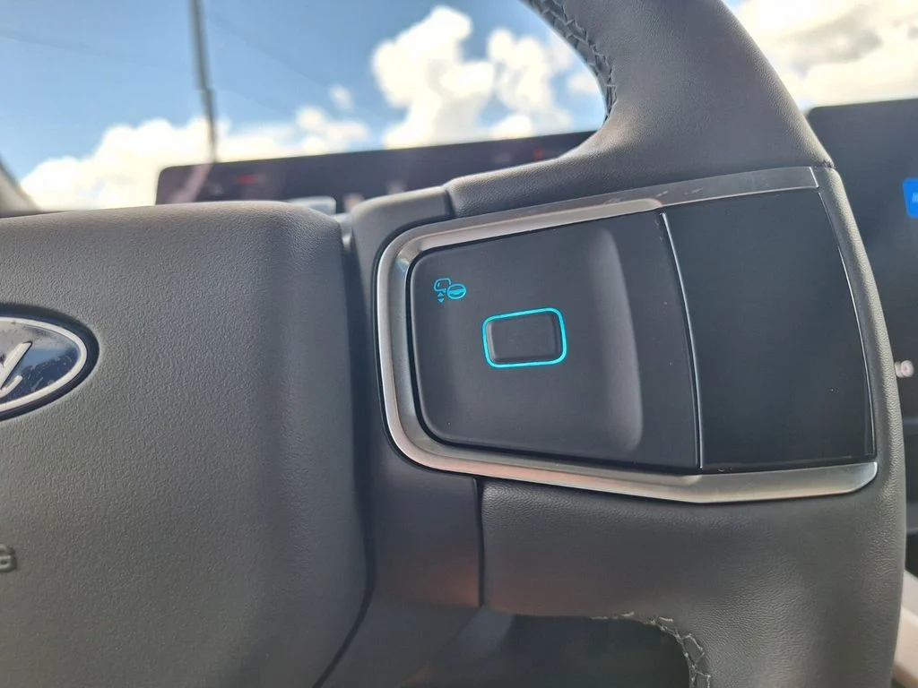 New 2027 Dark Matter Gray Metallic Ford MAX Active image 13