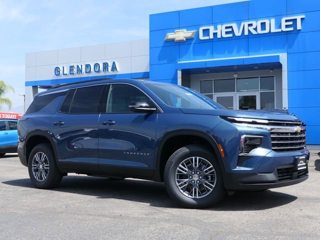 2026 Chevrolet Traverse FWD LT's photo
