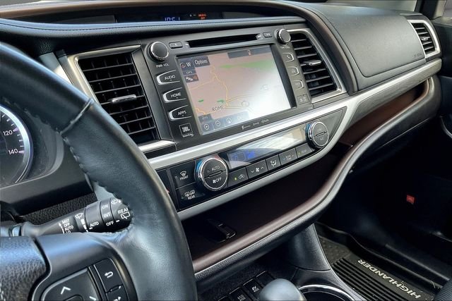 Used 2018 Gray Toyota Limited Platinum image 11