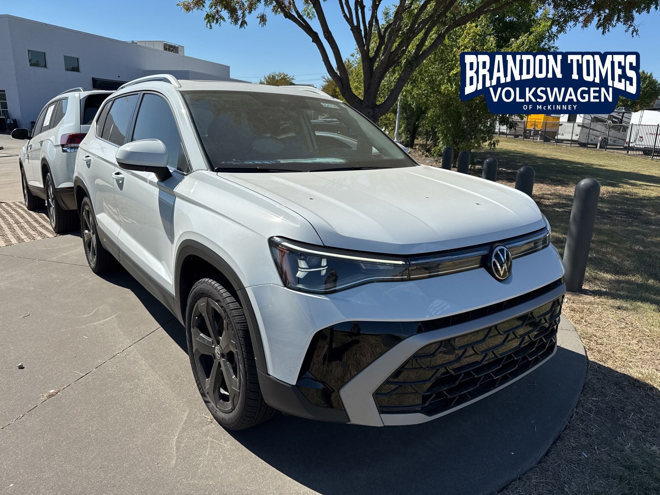 2025 Volkswagen Taos SEL