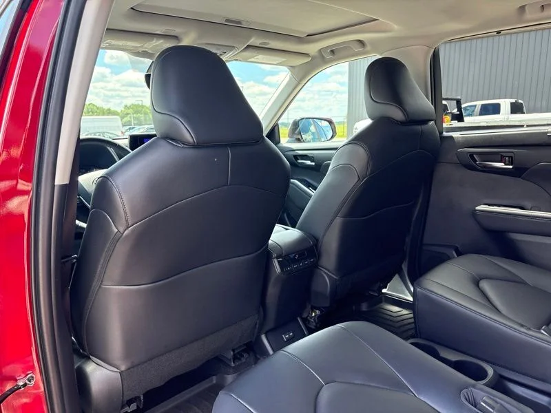 Used 2023 Red Toyota XLE image 14