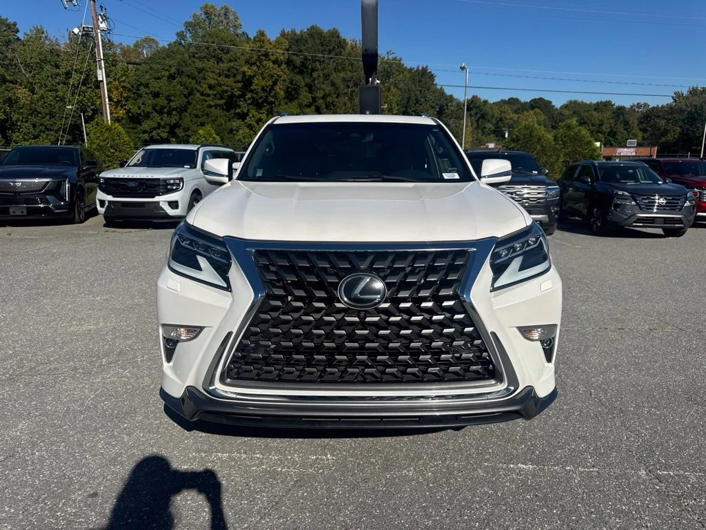 Used 2021 White Lexus 460 Luxury image 8
