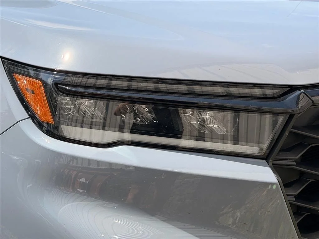 Used 2025 Gray Honda Sport image 25