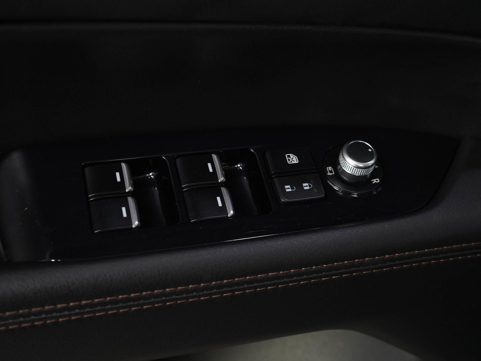 Used 2019 Machine Gray Metallic Mazda Grand Touring image 22
