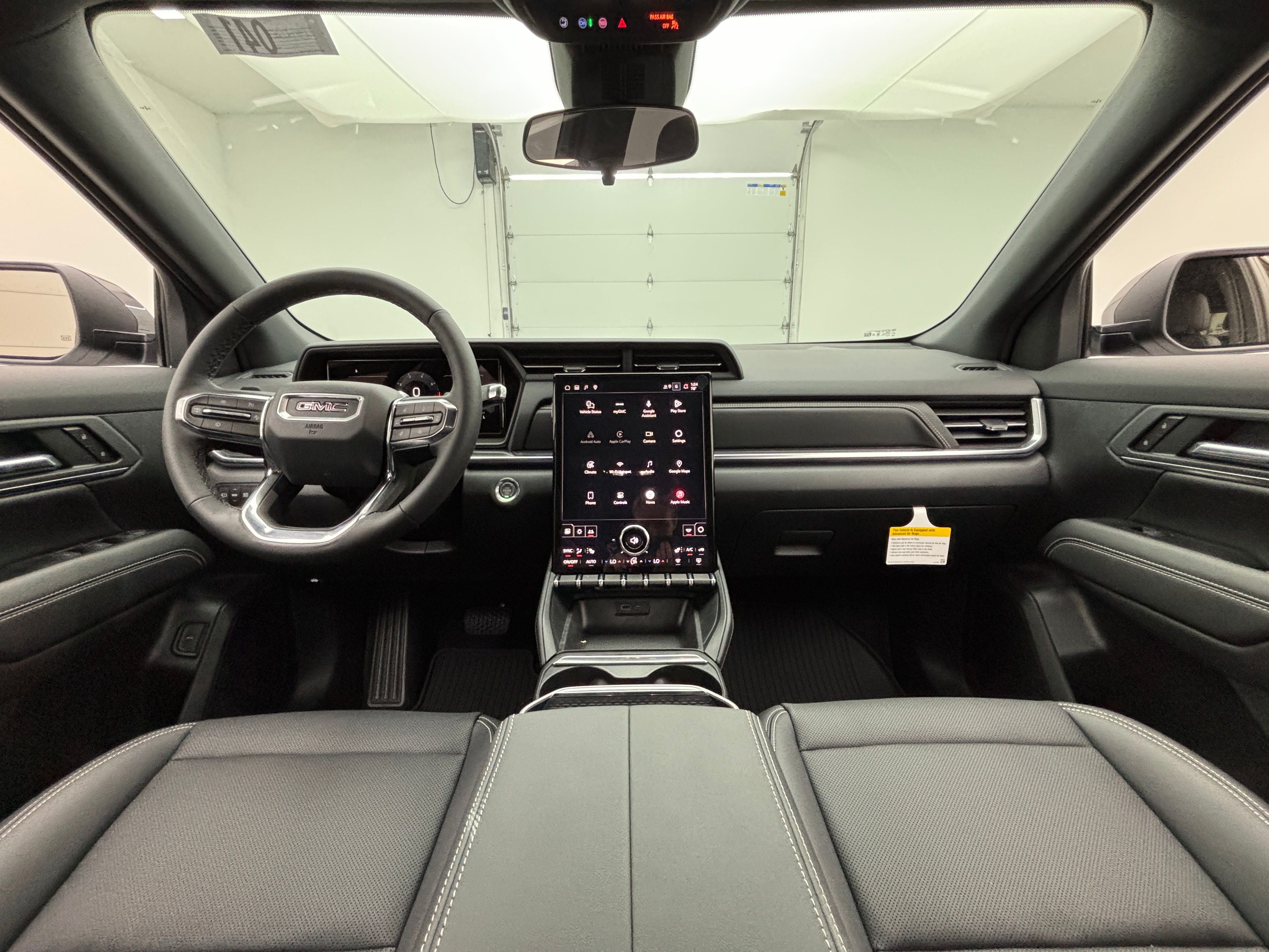New 2027 Summit White GMC Elevation image 3