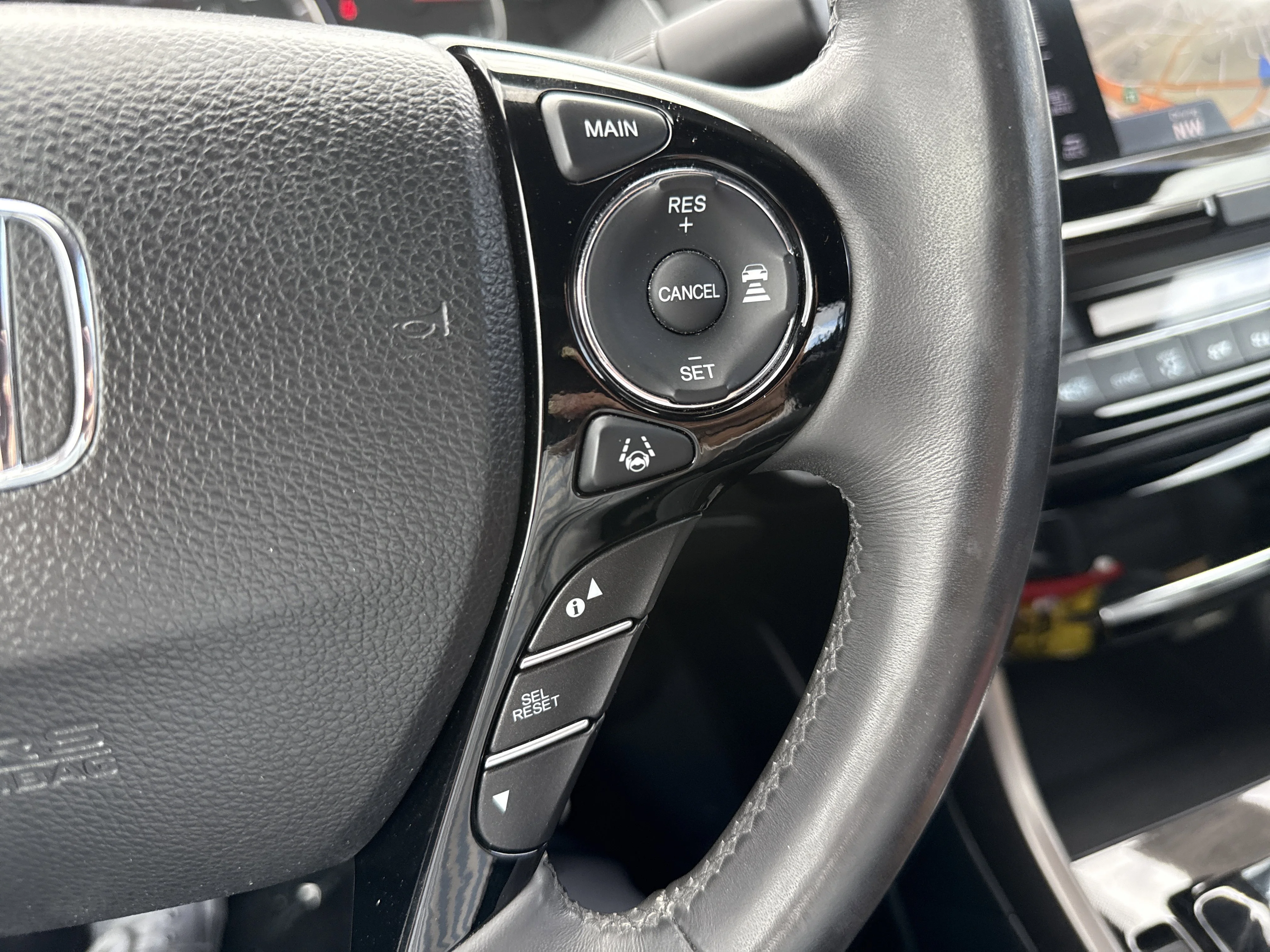 2017 Honda Accord Touring - Photo 20