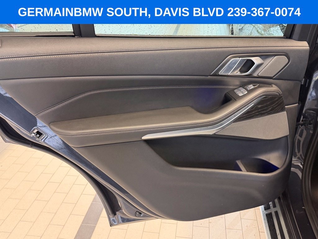 Used 2020 Gray Metallic BMW xDrive40i image 13