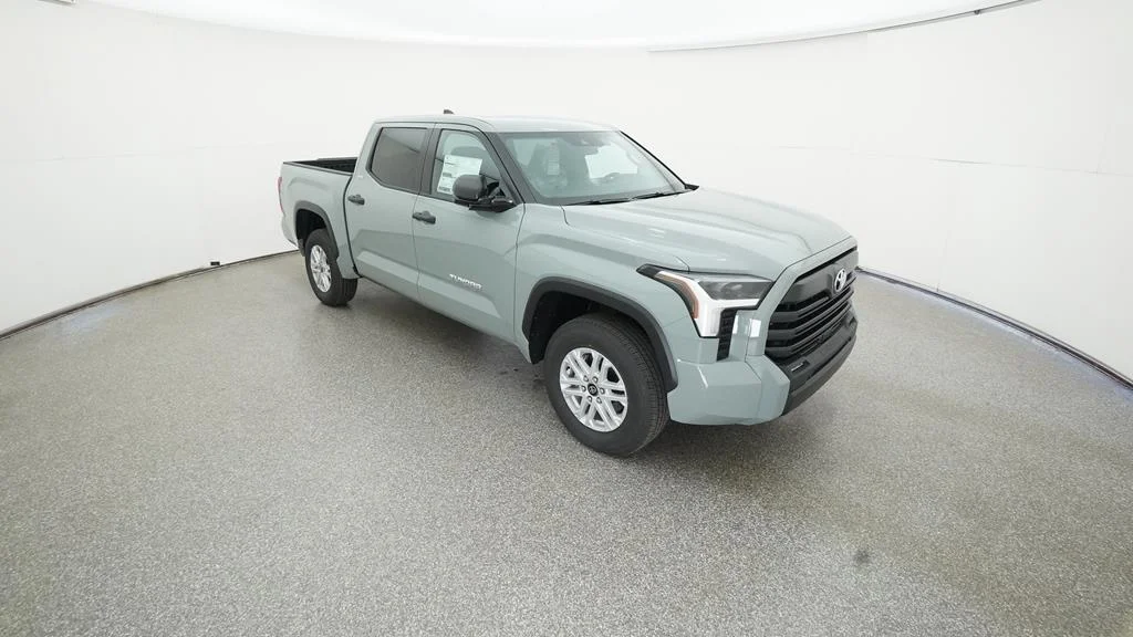 2025 Toyota Tundra SR5 - Photo 6