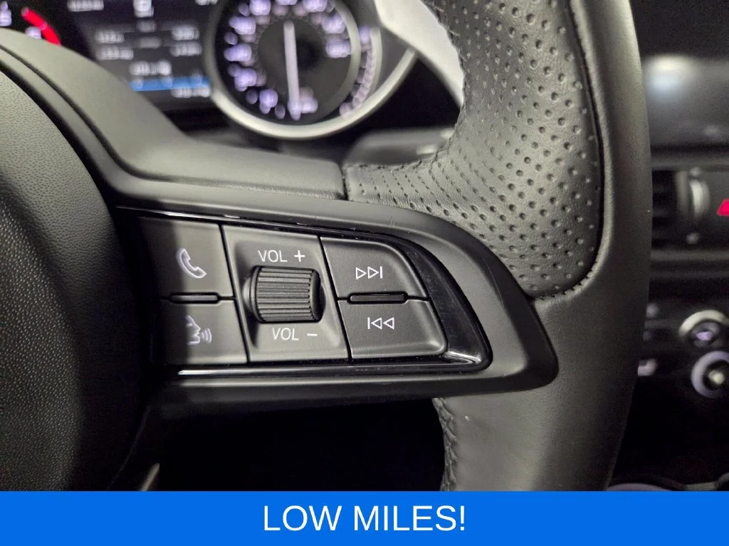 Used 2022 Anodized Blue Metallic Alfa Romeo Sprint image 16