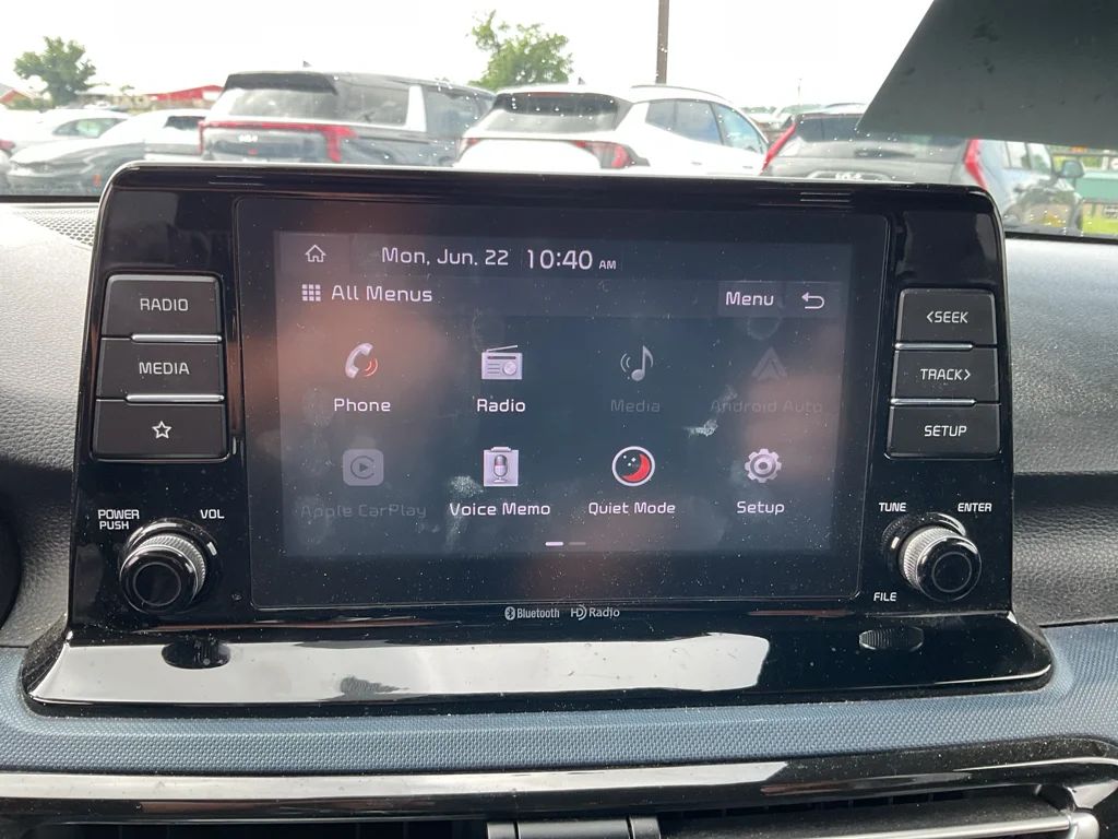 Used 2023 Clear White/Black Roof Kia S image 16