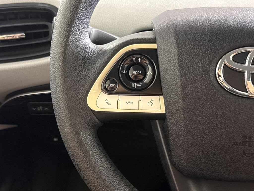 2016 Toyota Prius Two Eco - Photo 14
