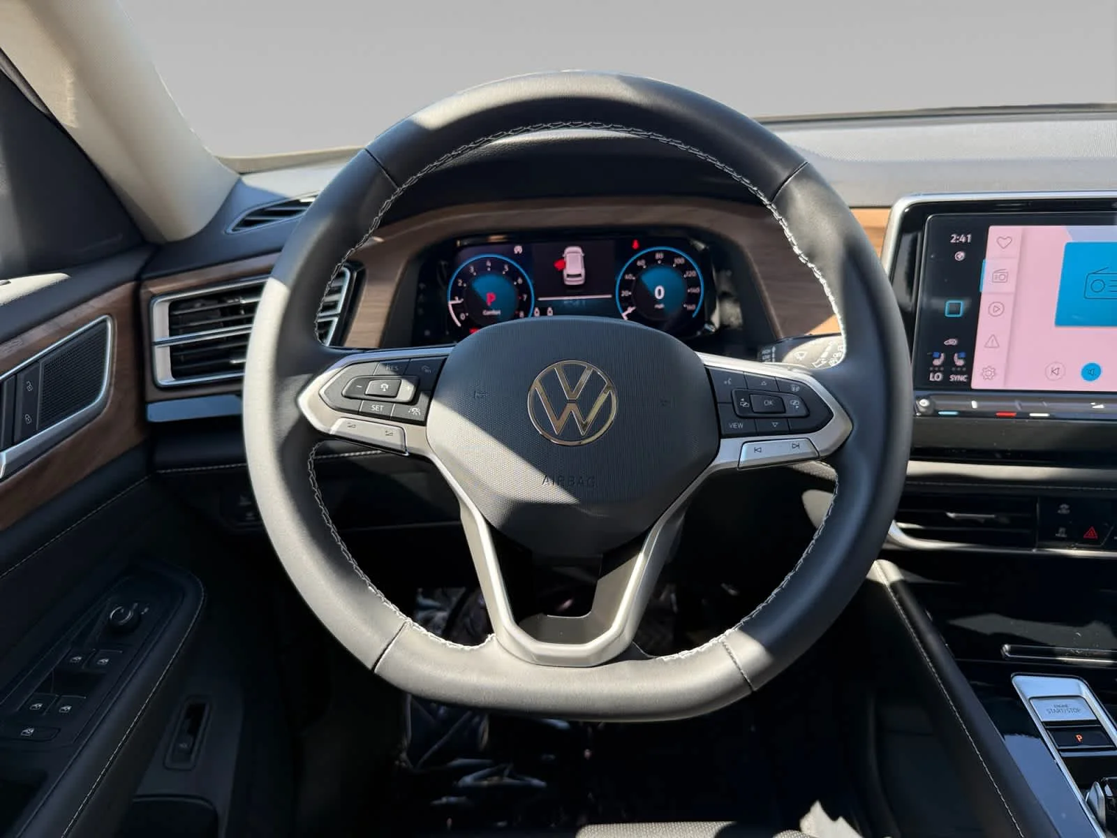 New 2026 Avocado Green Pearl Volkswagen 2.0T SE w/Technology image 12