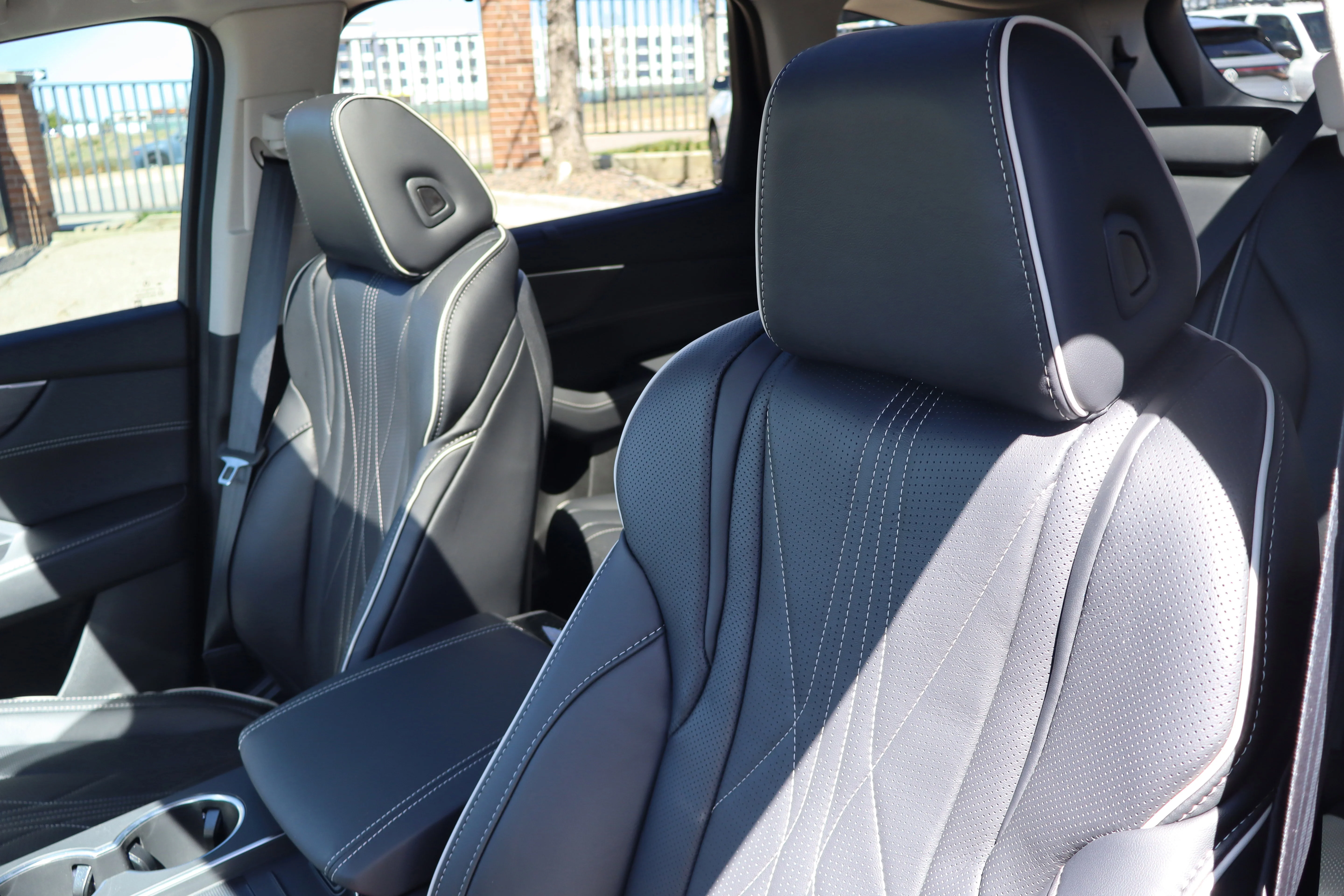 New 2026 Majestic Black Pearl Acura w/Advance Package image 20