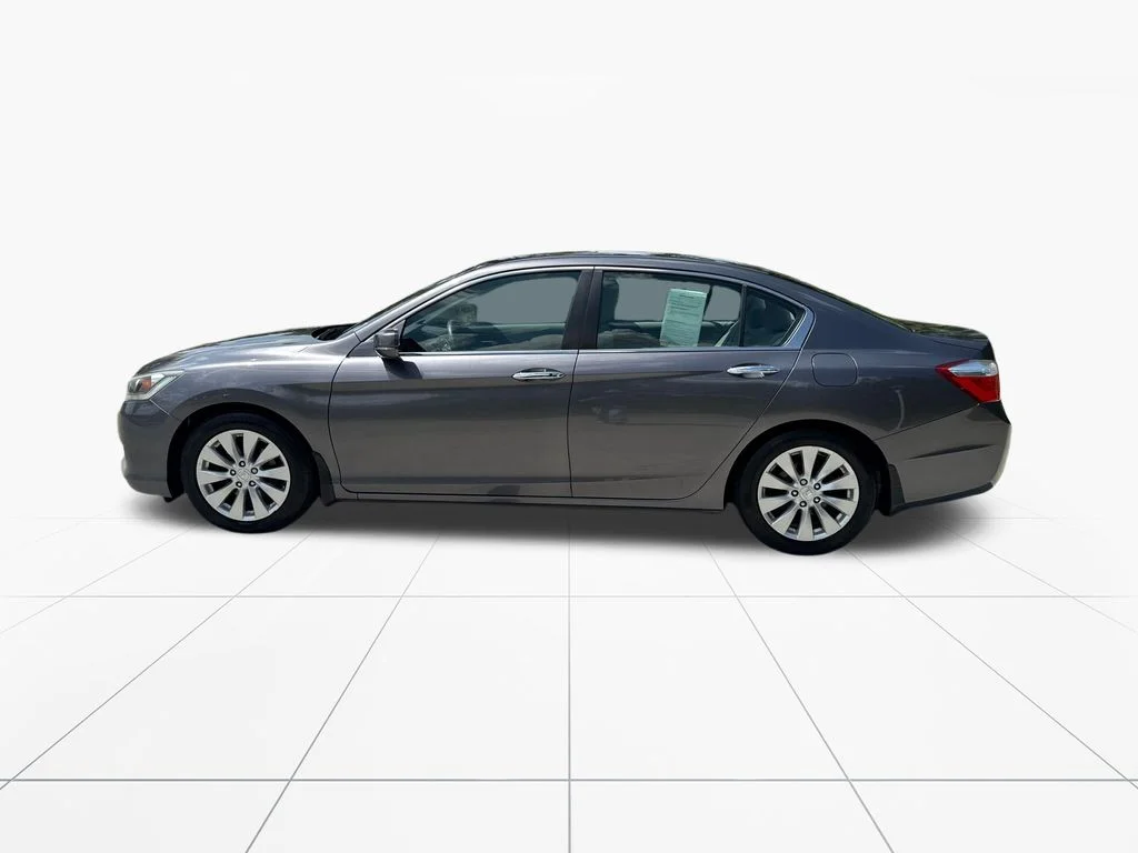 Used 2014 Modern Steel Metallic Honda EX image 4