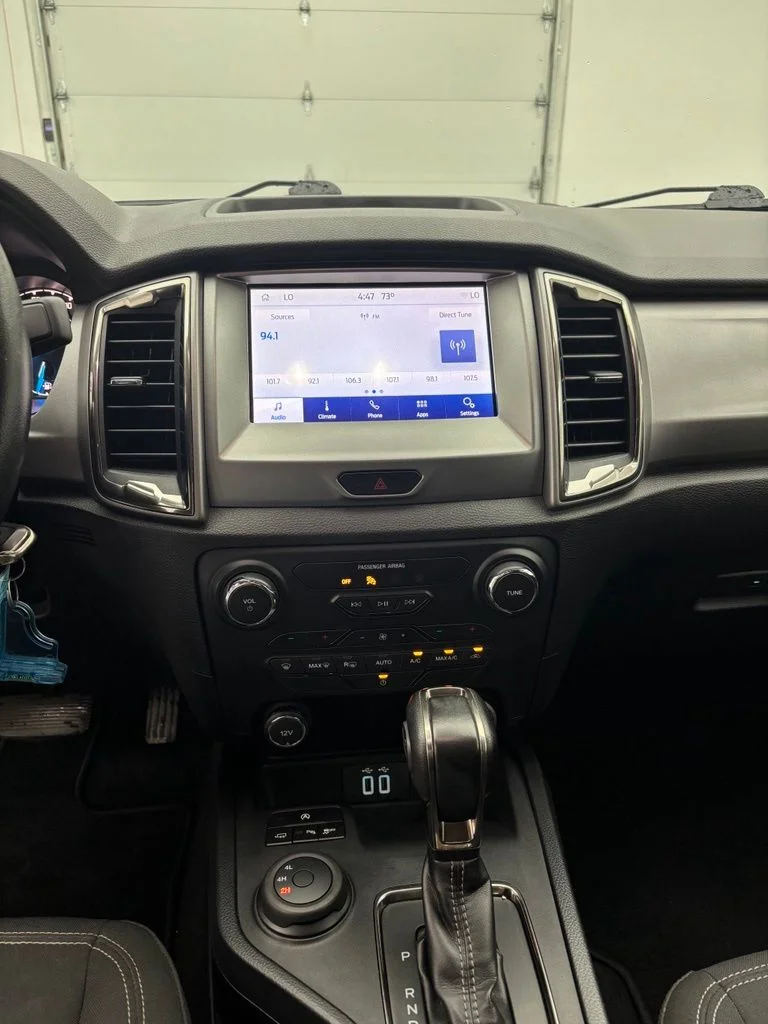 Used 2019 Silver Ford XLT image 26