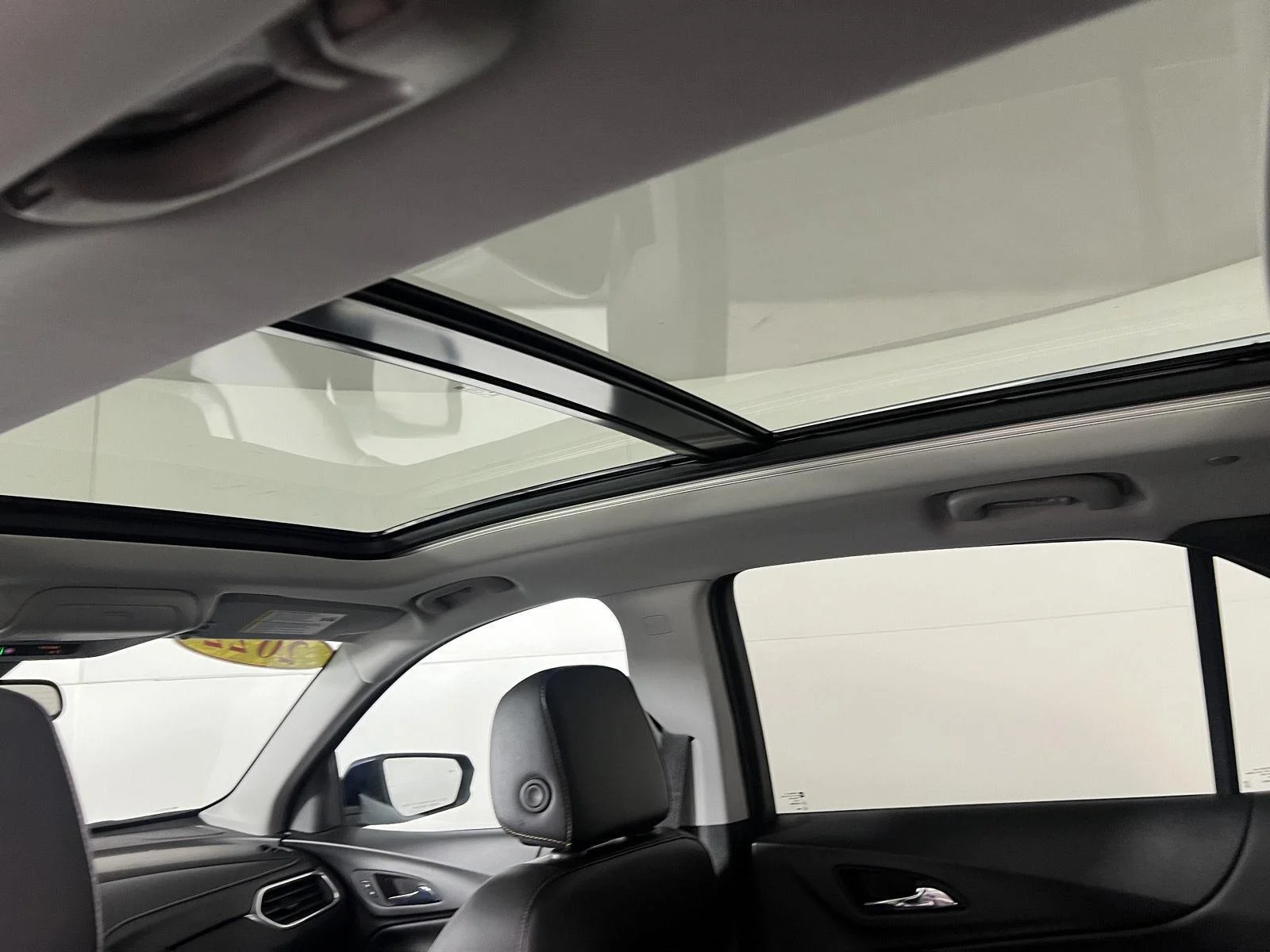 Used 2022 BLUE GLOW METALLIC Chevrolet Premier image 22