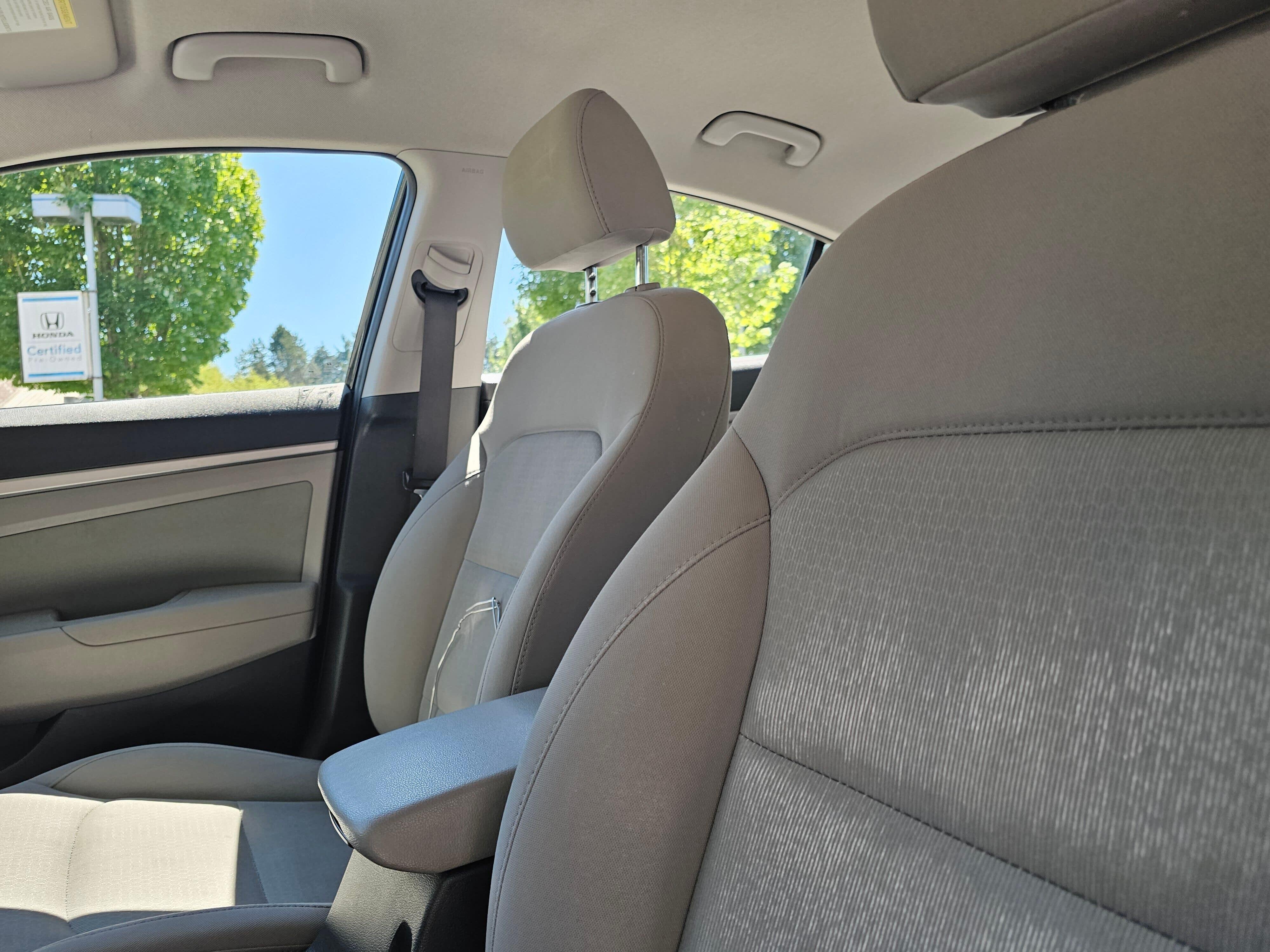 Used 2018 Phantom Black Hyundai SEL image 25