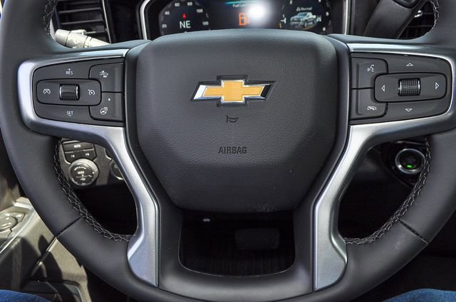 New 2026 Sterling Gray Metallic Chevrolet LT (2FL) image 17