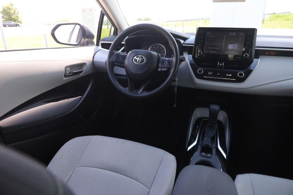Certified Used 2022 Classic Silver Metallic Toyota LE CVT (Natl) image 20