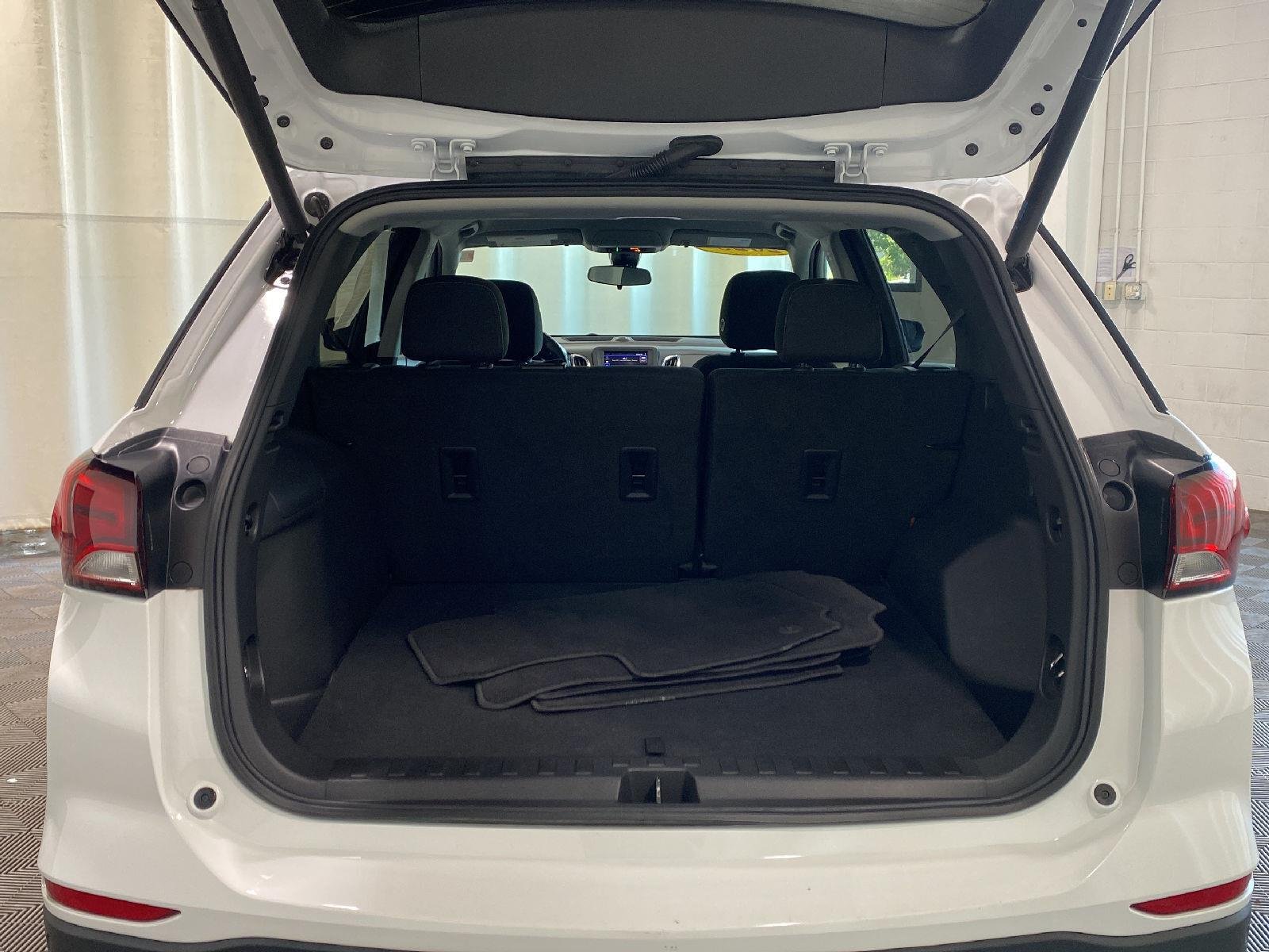 Used 2023 Summit White Chevrolet LT image 13