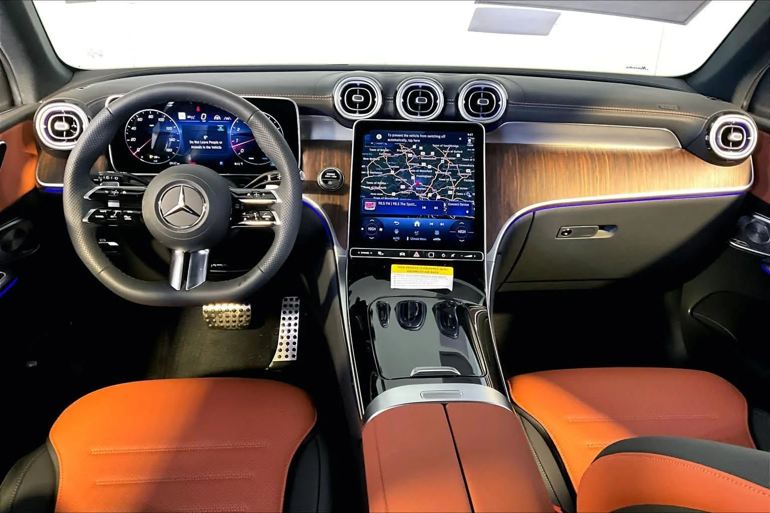 New 2026 Graphite Grey Metallic Mercedes-Benz GLC 300 image 7
