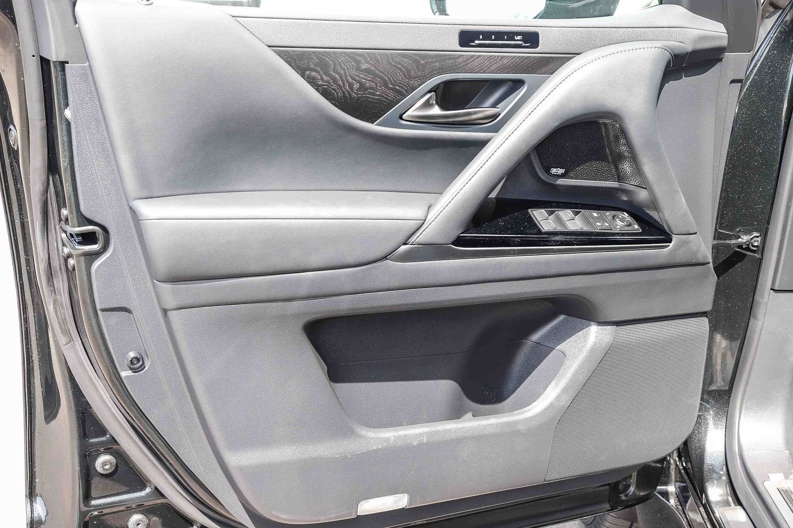 New 2026 Caviar Lexus LX 700h LUXURY image 28