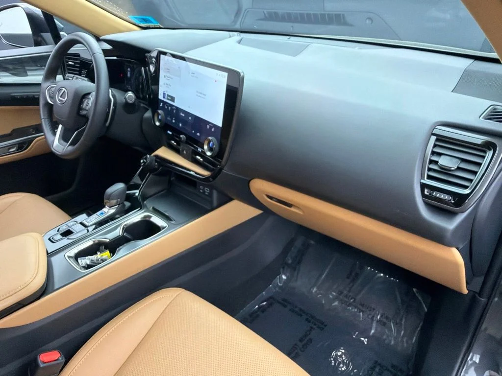 Used 2025 Gray Lexus 350h Premium image 26