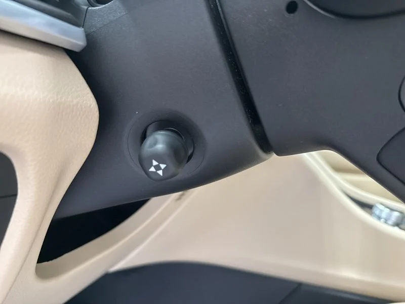 Used 2026 Black Jeep Limited image 25