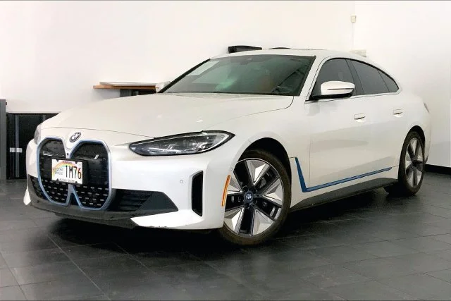 2024 BMW i4