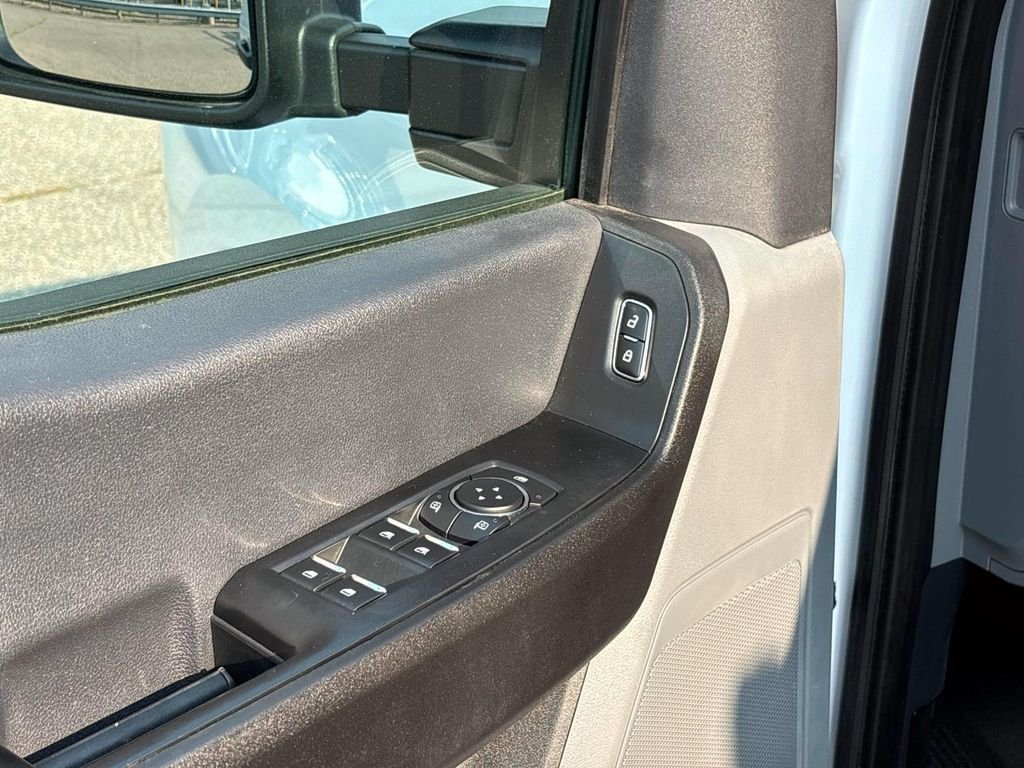 Used 2023 White Ford XL image 11