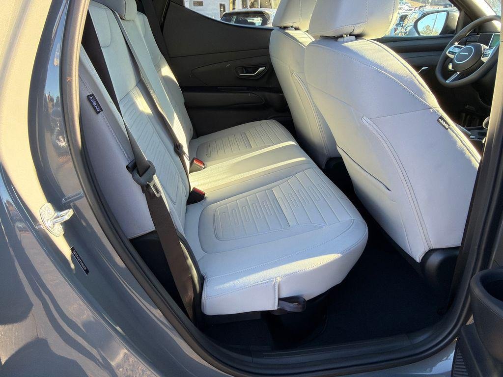 New 2026 Gray Hyundai SE FWD image 15