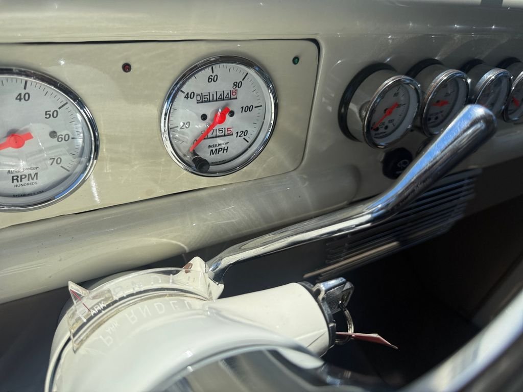 Used 1946 Red Ford F100 image 27